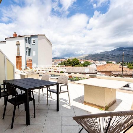 Pansion Epetium Hotel Stobrec Bagian luar foto